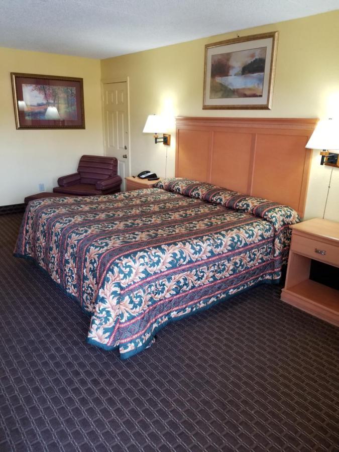 Hermitage Hotel 2*